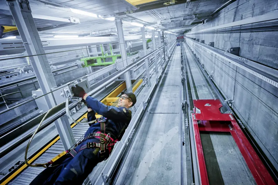 Büyükorhan Asansör Bakımı